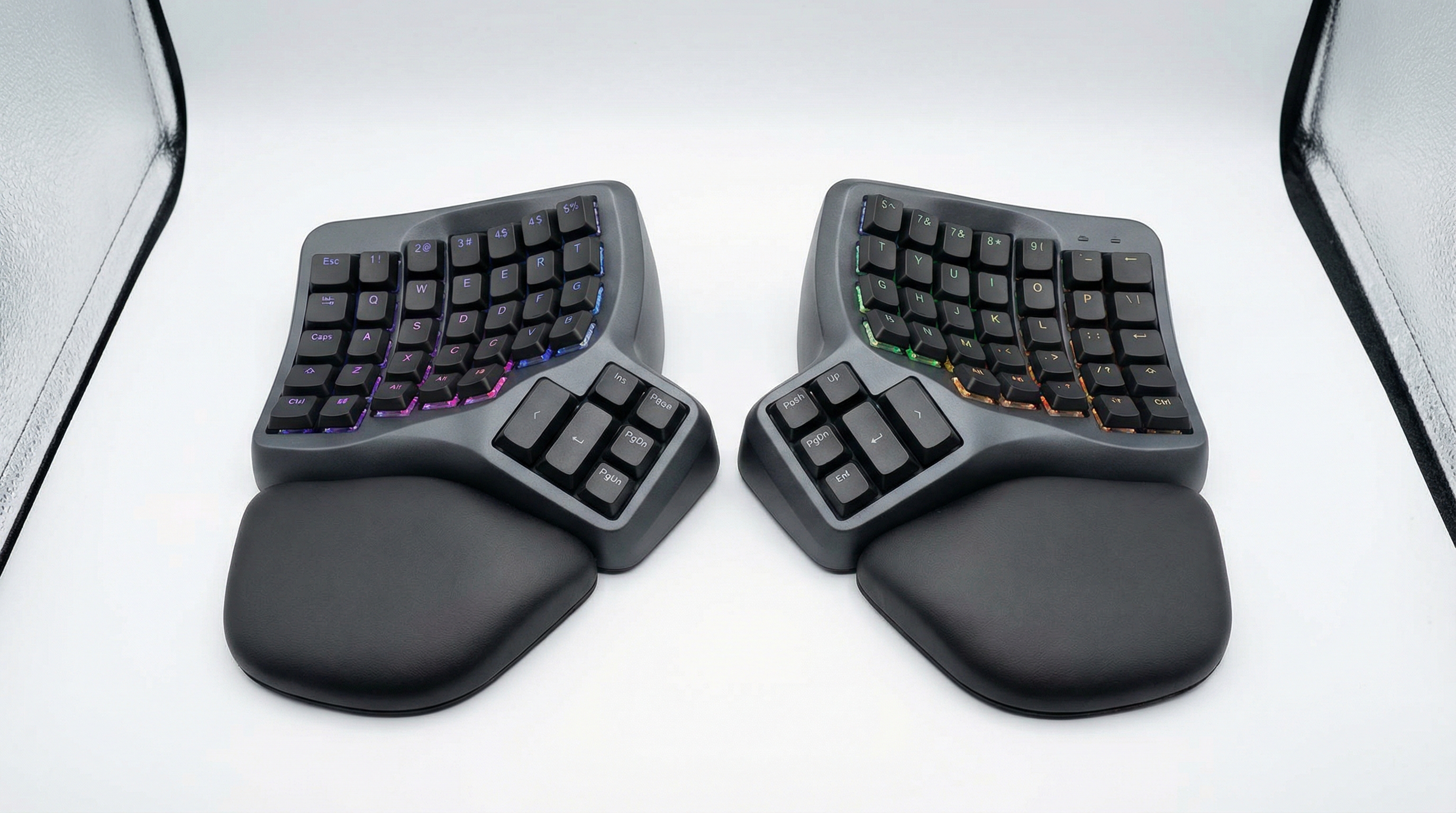 MoErgo Glove80